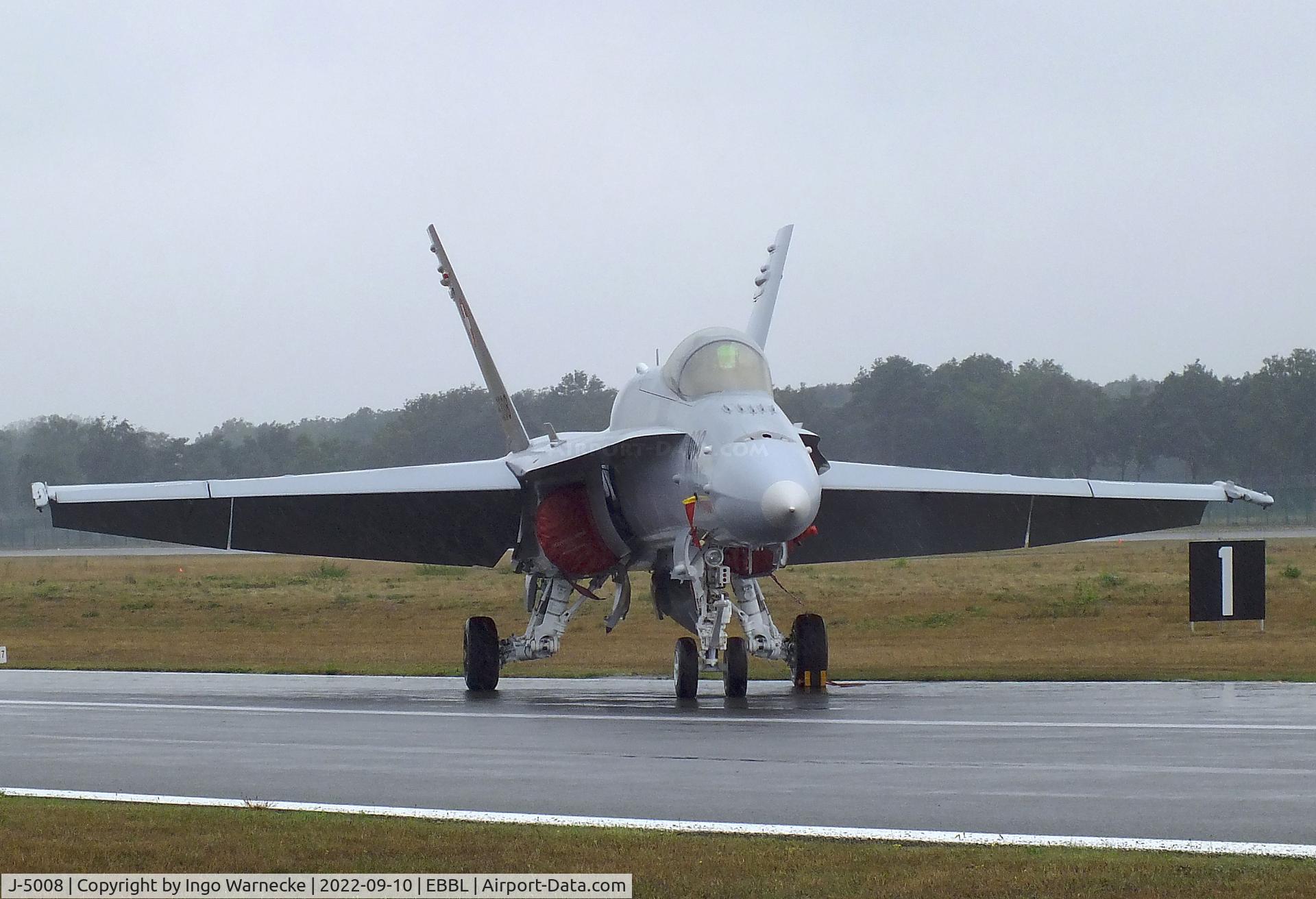 J-5008, McDonnell Douglas F/A-18C Hornet C/N 1336/SFC008, McDonnell Douglas F/A-18C Hornet of the Swiss Air Force at the 2022 Sanicole Spottersday at Kleine Brogel air base