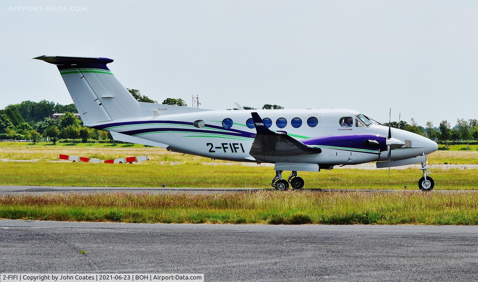 2-FIFI, 2019 Beech B200GT King Air C/N BY-353, Taxiing to depart