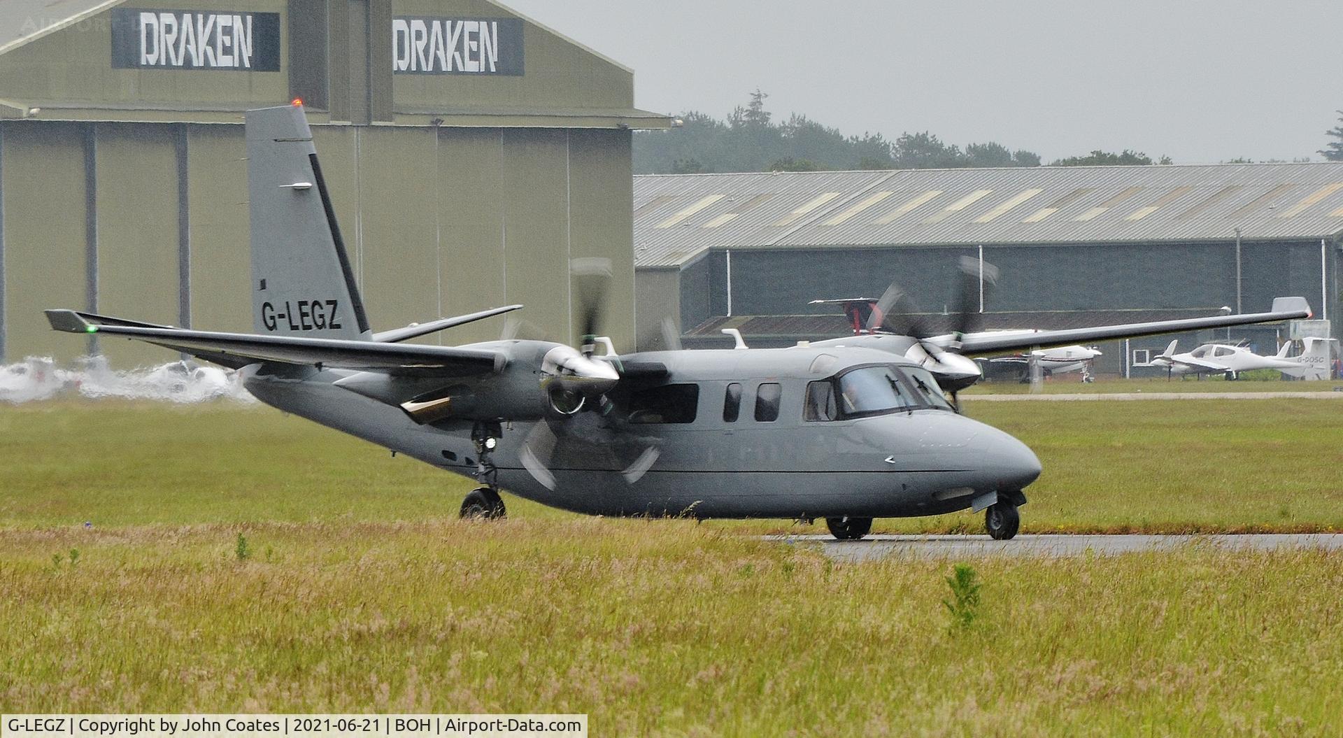 G-LEGZ, 1980 Rockwell Commander 695 C/N 11629, Taxiing to depart