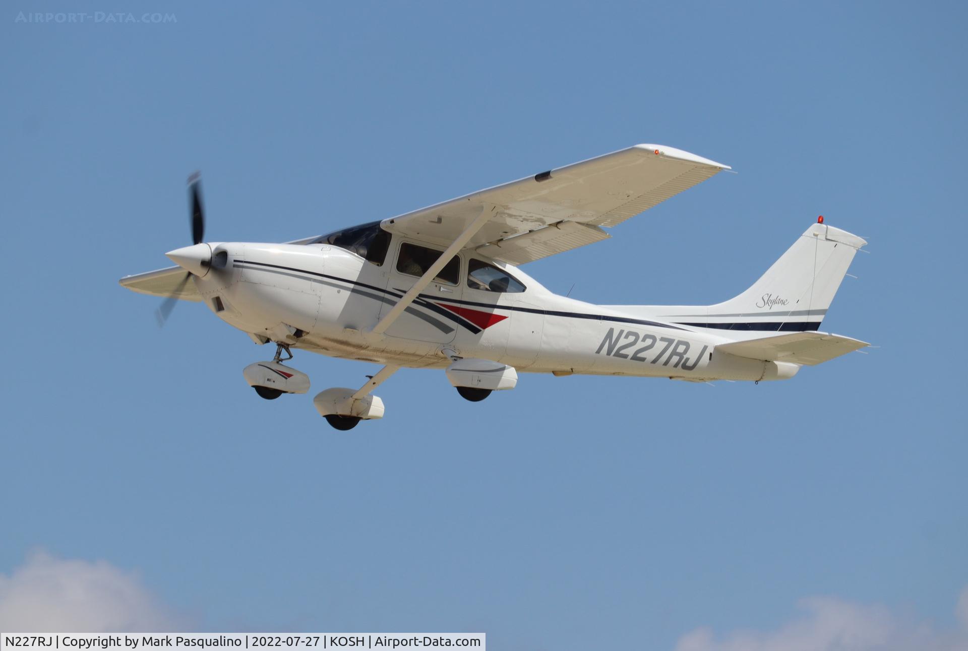 N227RJ, 1998 Cessna 182S Skylane C/N 18280383, Cessna 182S