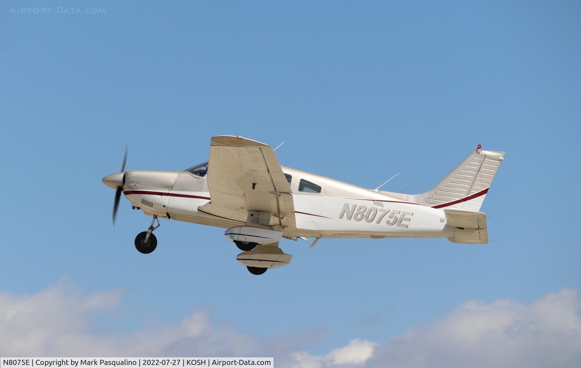 N8075E, 1979 Piper PA-28-181 C/N 28-8090065, Piper PA-28-181