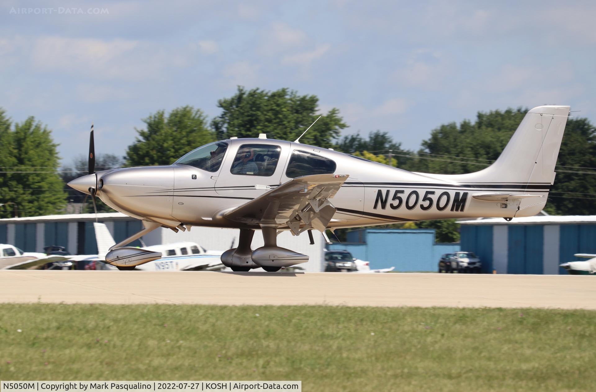 N5050M, 2016 Cirrus SR22 C/N 4326, Cirrus SR22
