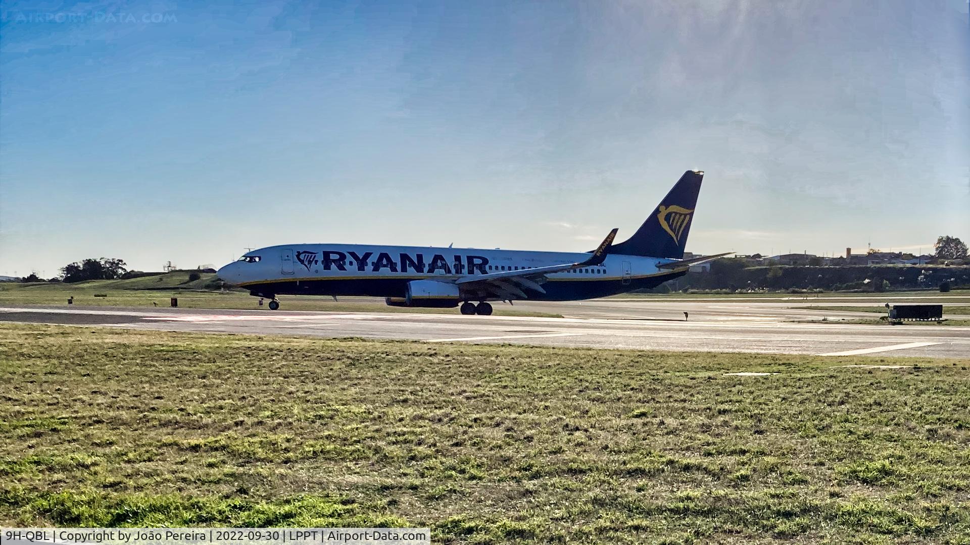 9H-QBL, 2015 Boeing 737-8AS C/N 44709, Ryanair B738 at LPPT