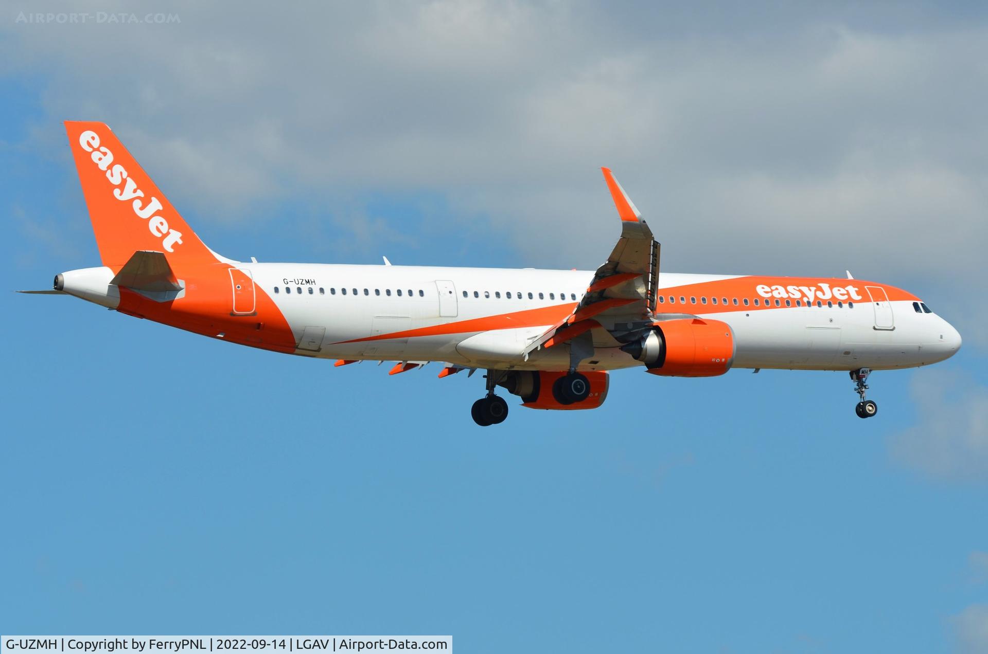 G-UZMH, 2020 Airbus A321-251NX C/N 9214, Easyjet A321N landing in ATH