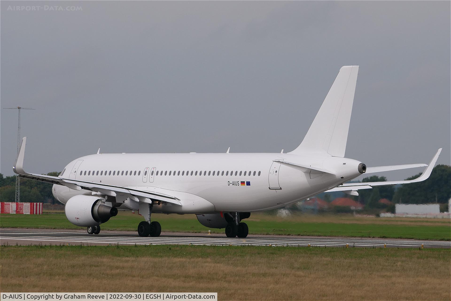 D-AIUS, 2016 Airbus A320-214 C/N 7024, Departing from Norwich.