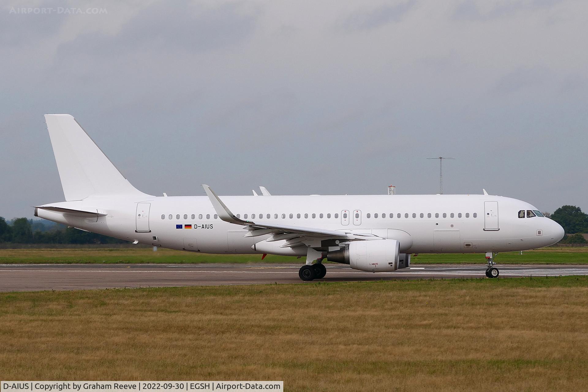 D-AIUS, 2016 Airbus A320-214 C/N 7024, Departing from Norwich.