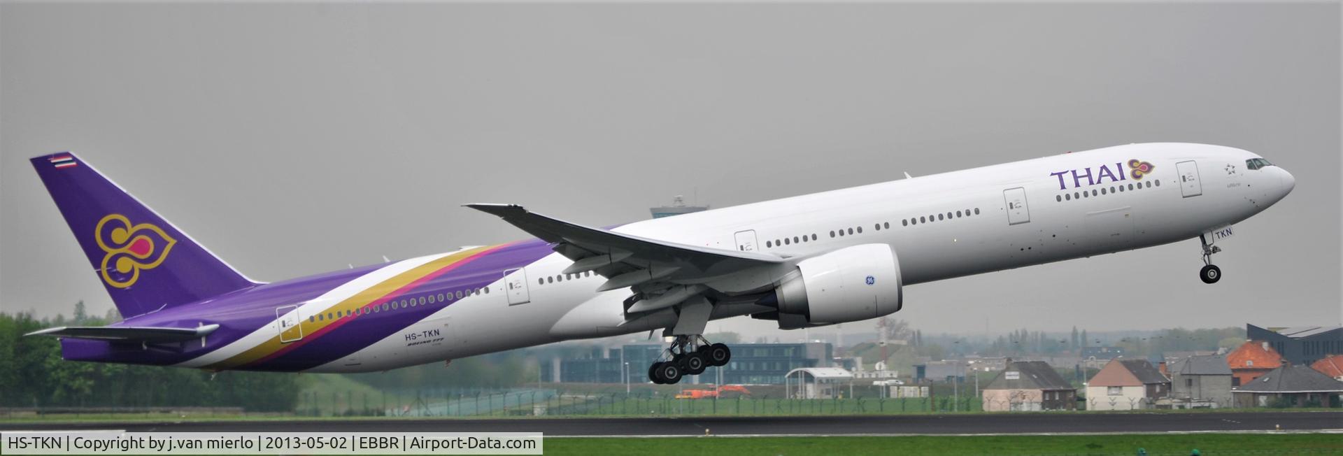 HS-TKN, 2013 Boeing 777-3AL/ER C/N 41523, T/O BRU 07R