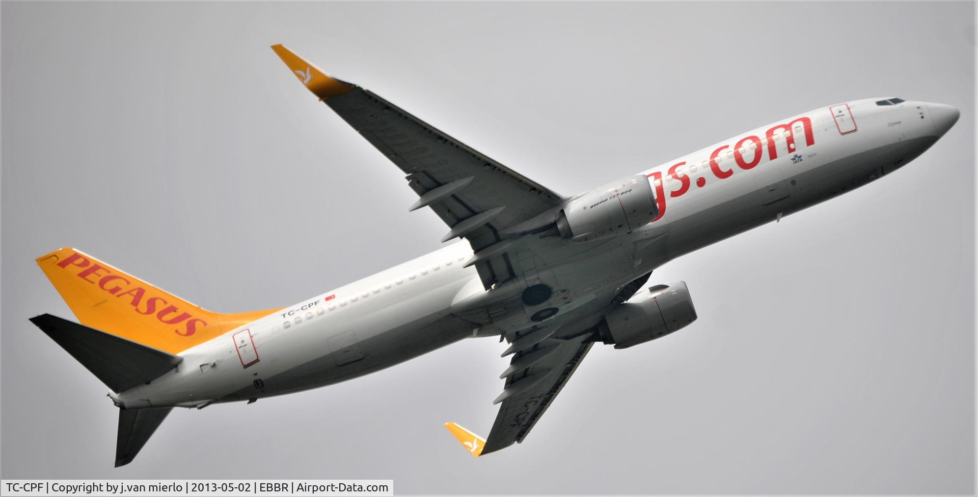 TC-CPF, 2012 Boeing 737-82R C/N 40879, T/O BRU 07R