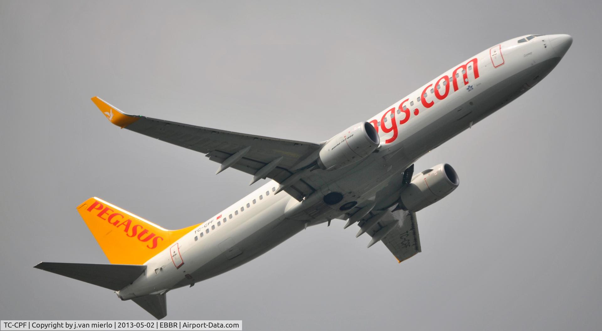 TC-CPF, 2012 Boeing 737-82R C/N 40879, T/O BRU 07R