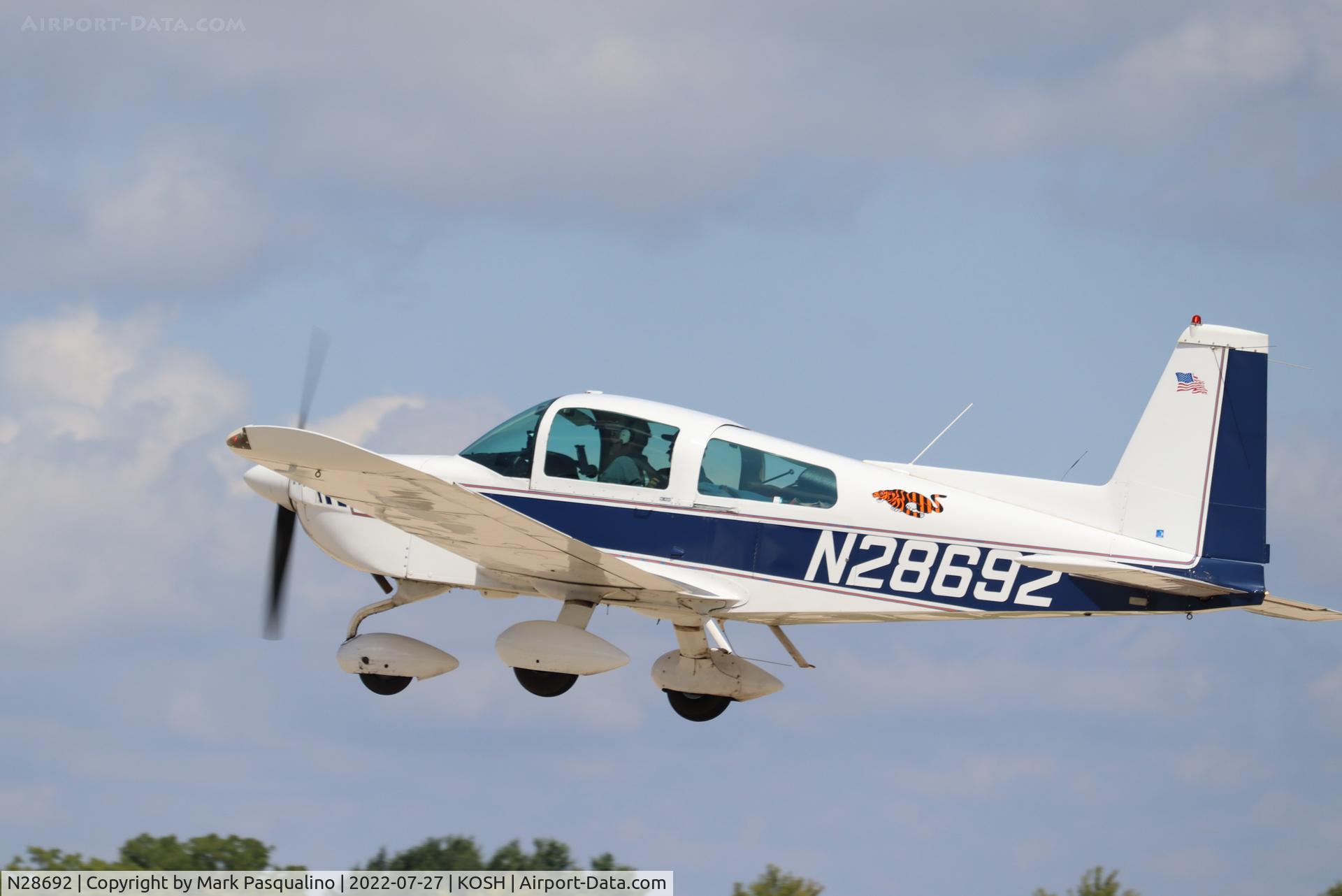 N28692, 1978 Grumman American AA-5B Tiger C/N AA5B0759, Grumman American AA-5B