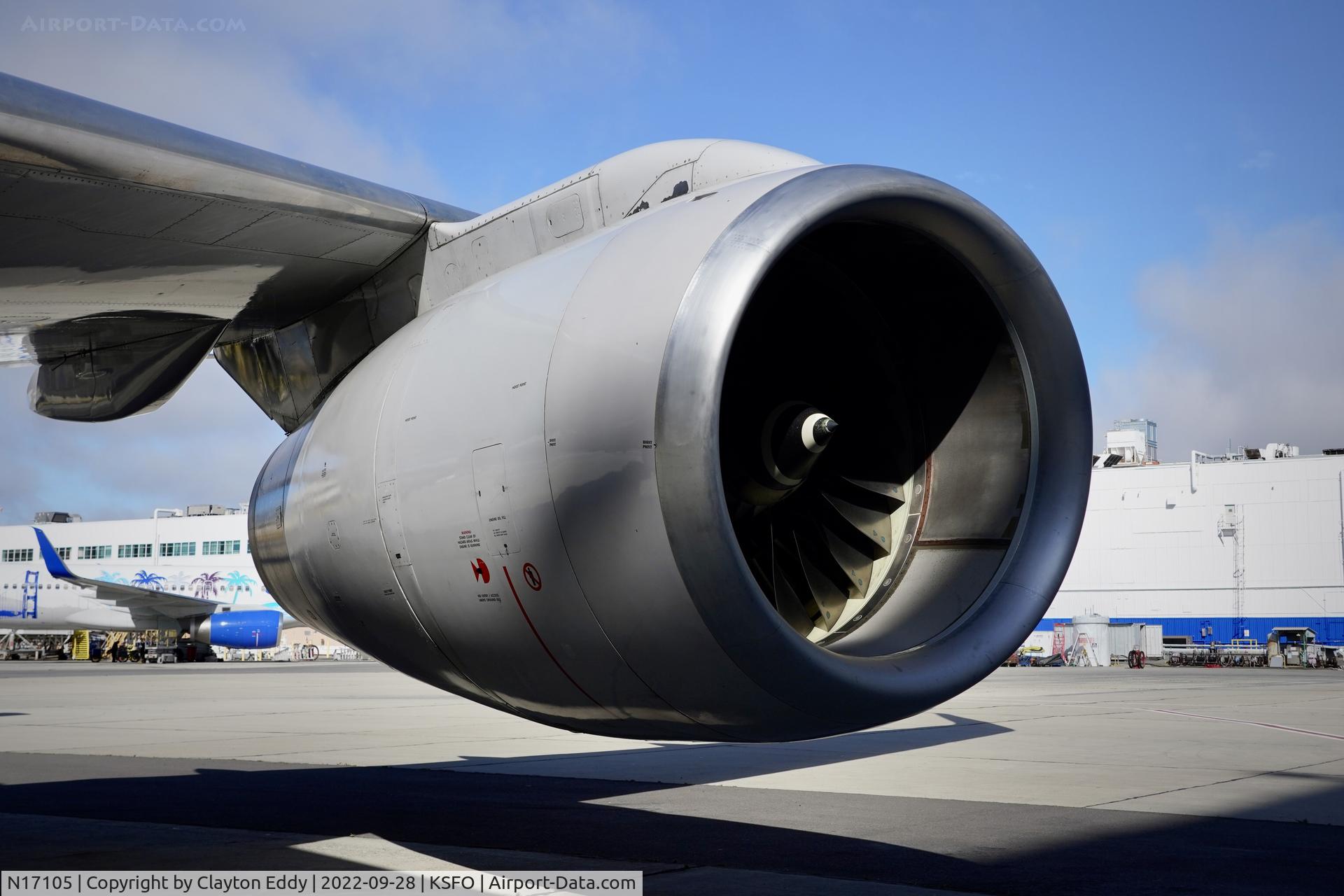 N17105, 1994 Boeing 757-224 C/N 27295, SFO 2022.