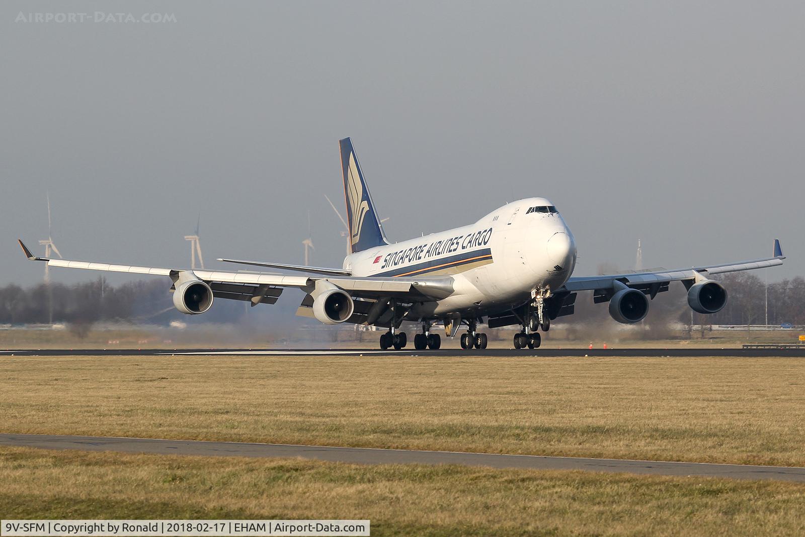 9V-SFM, 2003 Boeing 747-412F/SCD C/N 32898, at spl