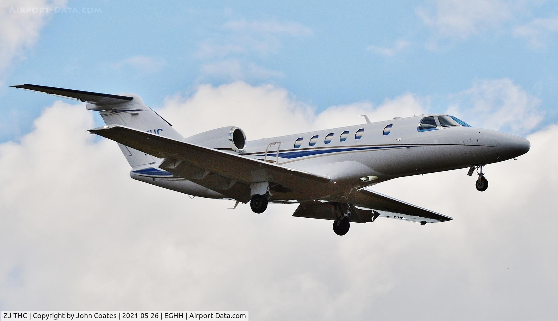 ZJ-THC, 2015 Cessna 525C CitationJet CJ4 C/N 525C-0200, Approach to 08