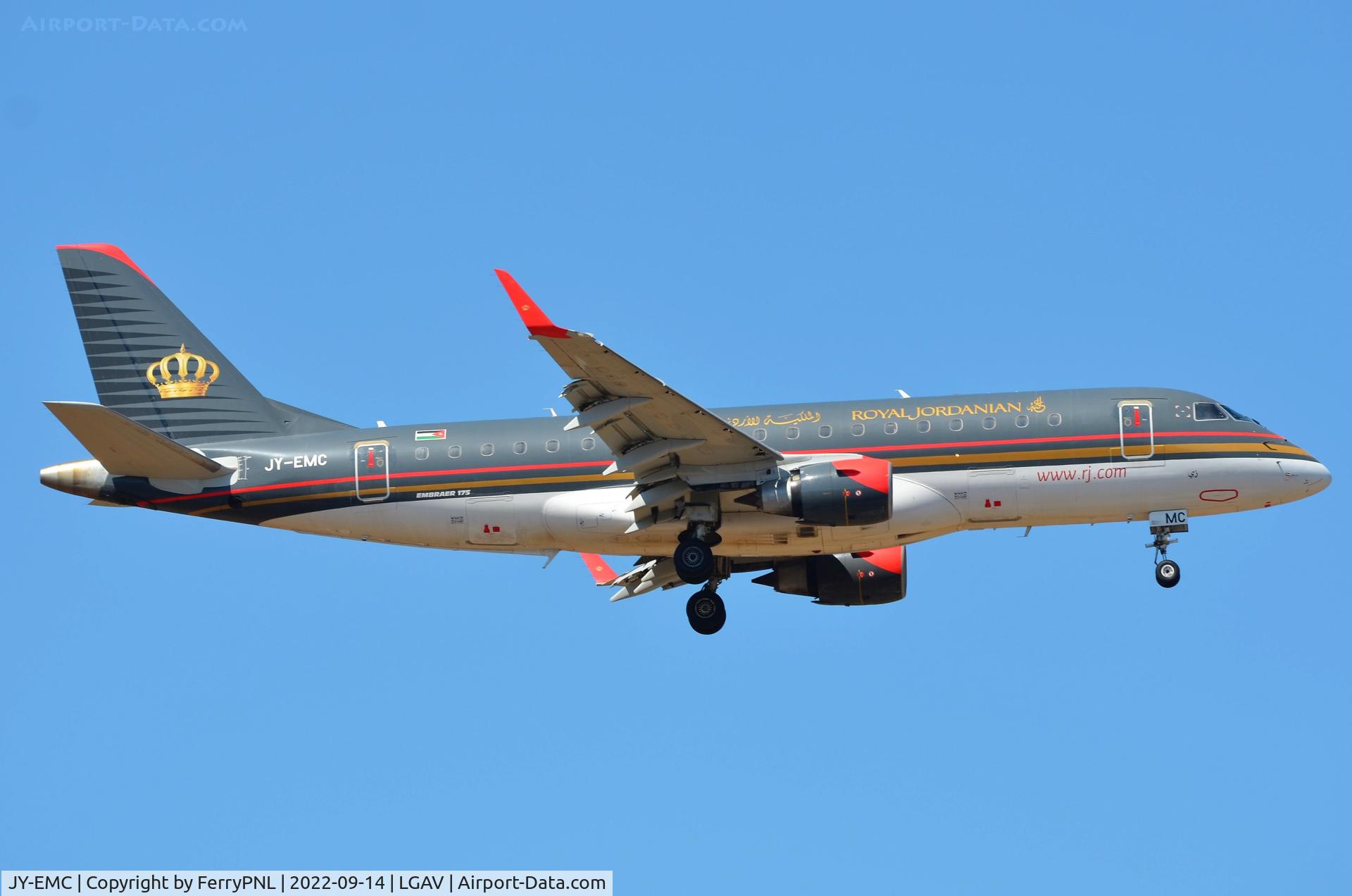 JY-EMC, 2008 Embraer 175LR (ERJ-170-200LR) C/N 17000223, Jordanian ERJ175 landing in Athens