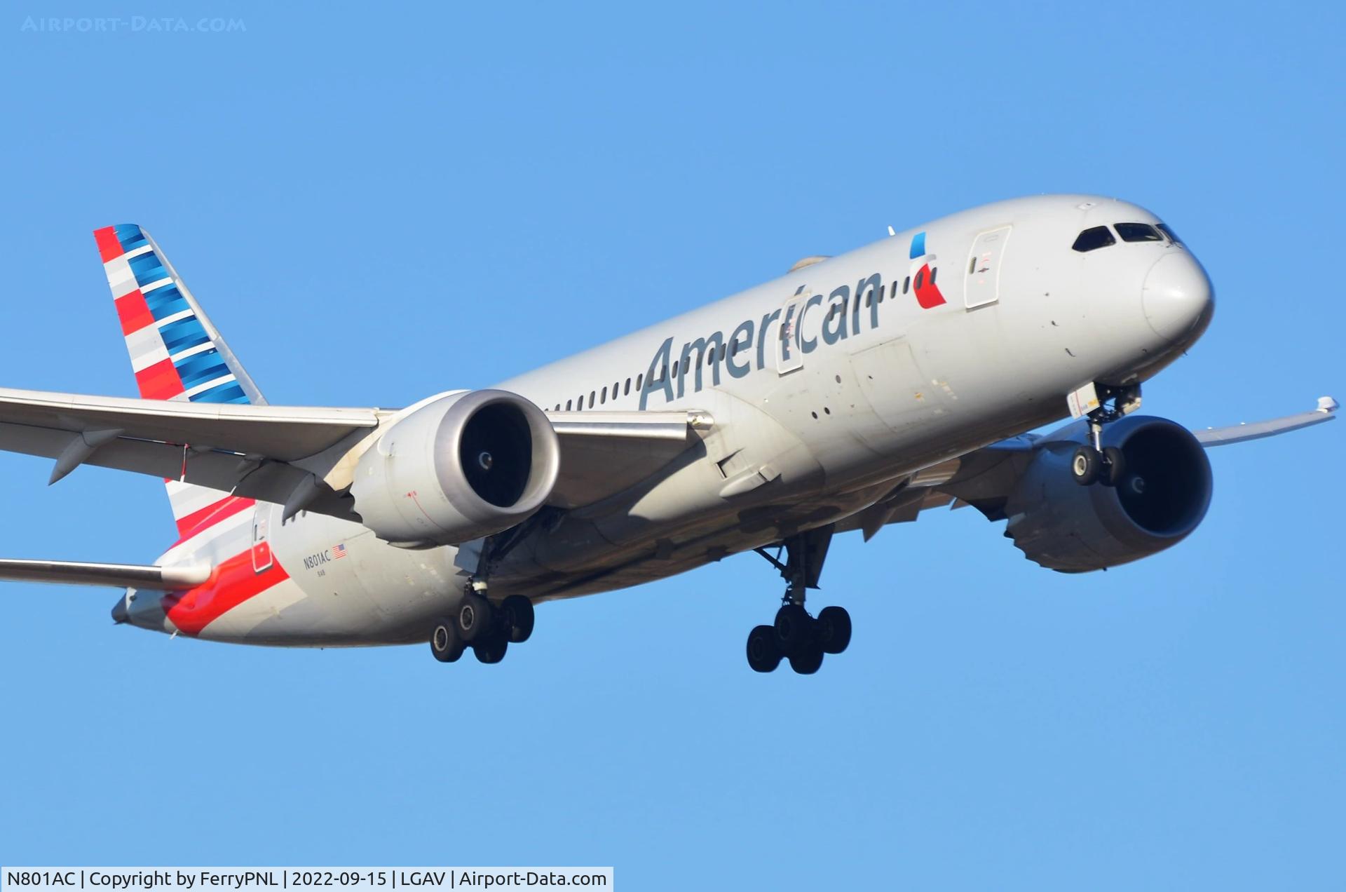 N801AC, 2015 Boeing 787-8 Dreamliner Dreamliner C/N 40619, American B788 on approach
