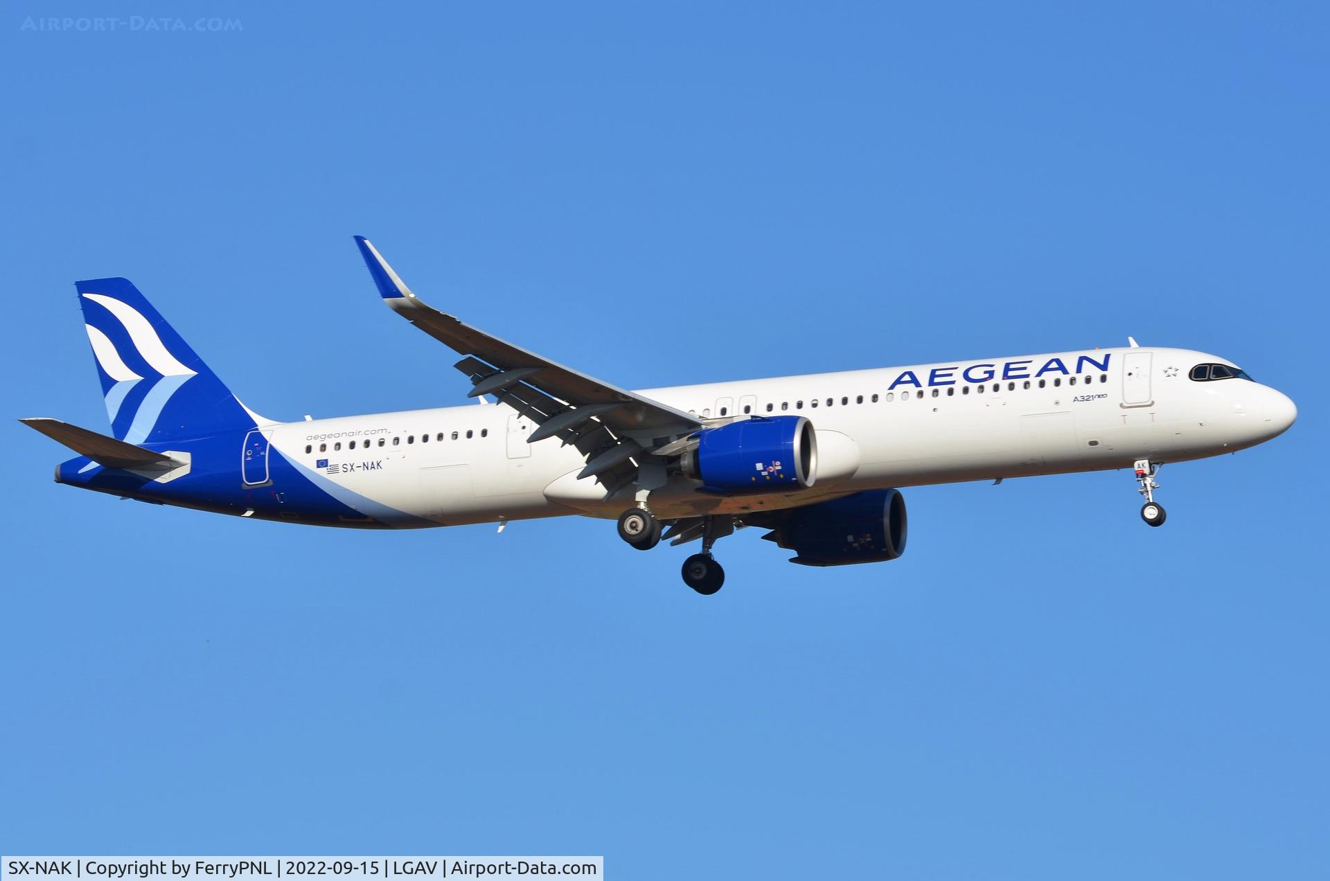 SX-NAK, 2022 Airbus A321-271NX C/N 10951, Two weeks active when I spotted this Aegean A321N