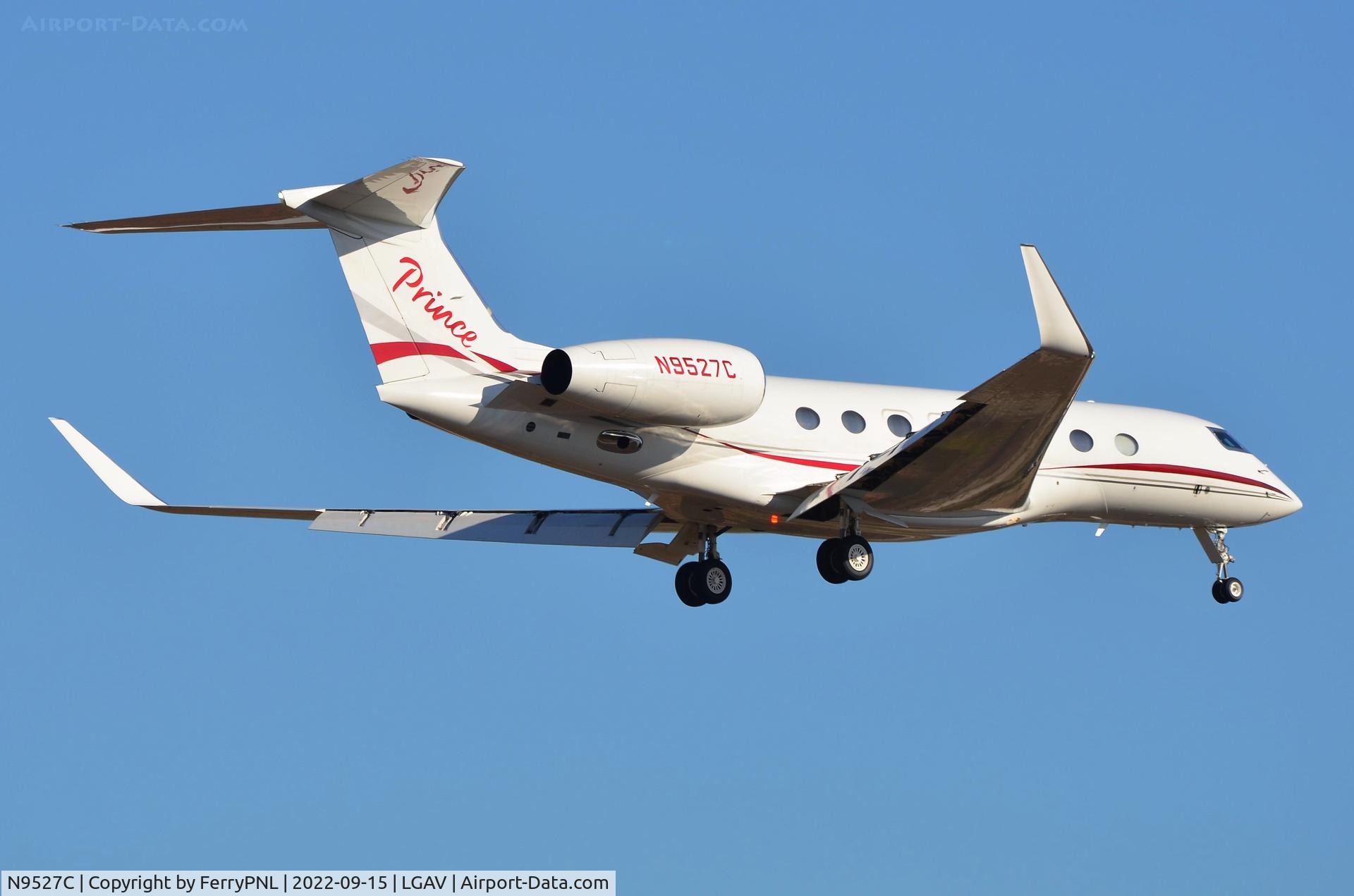 N9527C, 2018 Gulfstream G650ER C/N 6339, Arrival of G650
