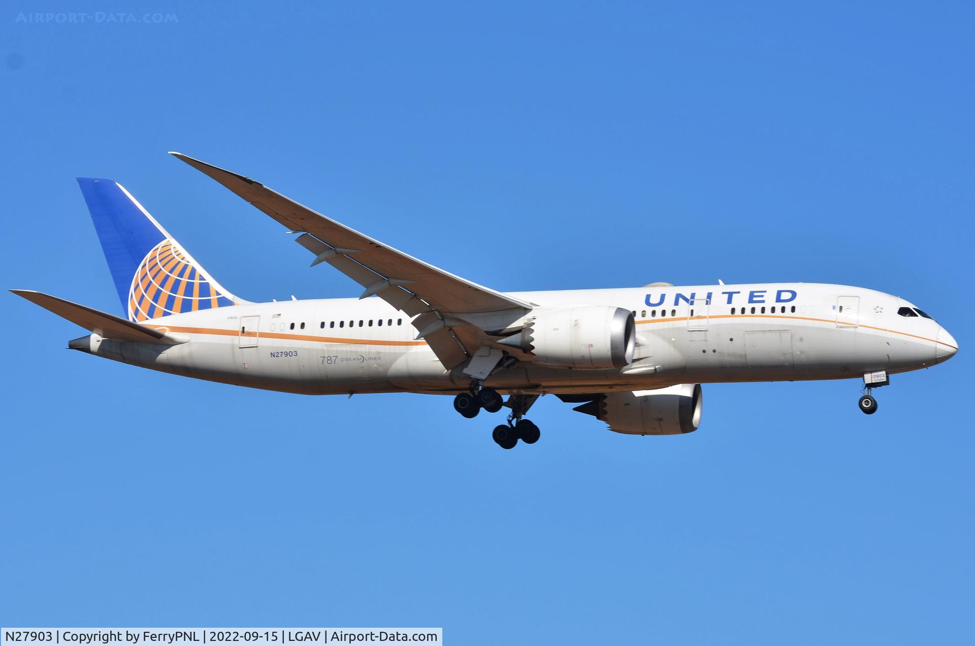 N27903, 2012 Boeing 787-8 Dreamliner C/N 34823, Arrival of United B788