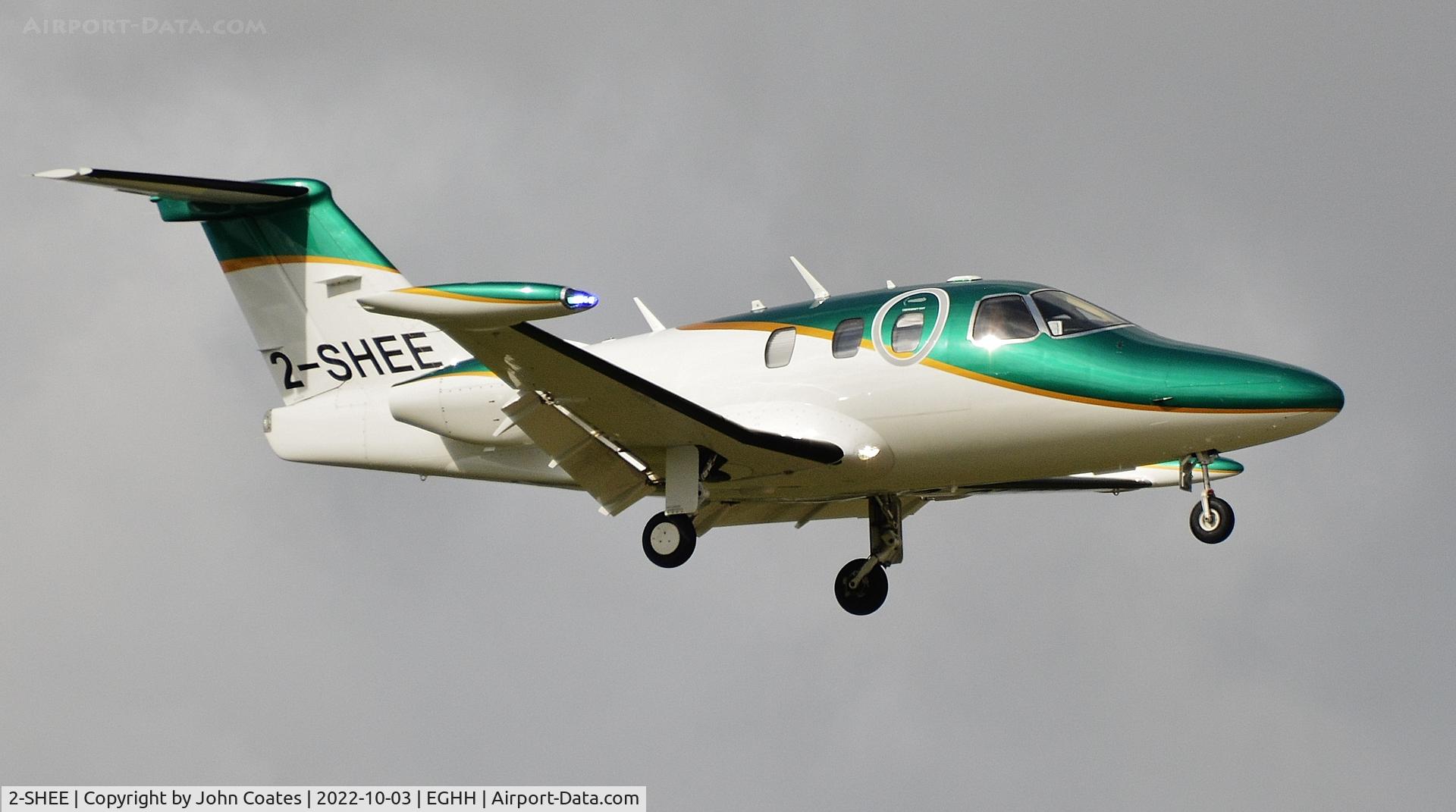2-SHEE, 2007 Eclipse Aviation Corp EA500 C/N 000020, Approach to 08