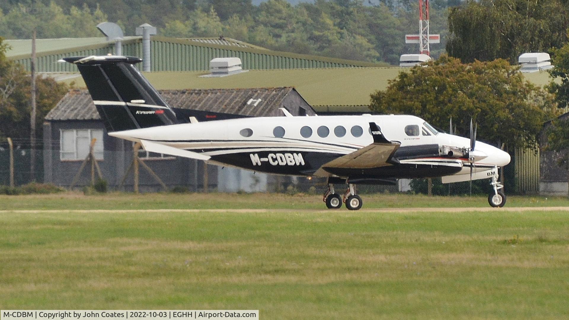 M-CDBM, 2017 Hawker Beechcraft B200GT King Air C/N BY-305, Engine running