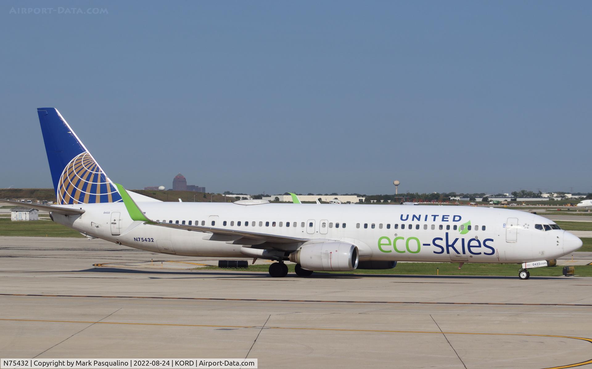 N75432, 2009 Boeing 737-924/ER C/N 32835, Boeing 737-924/ER