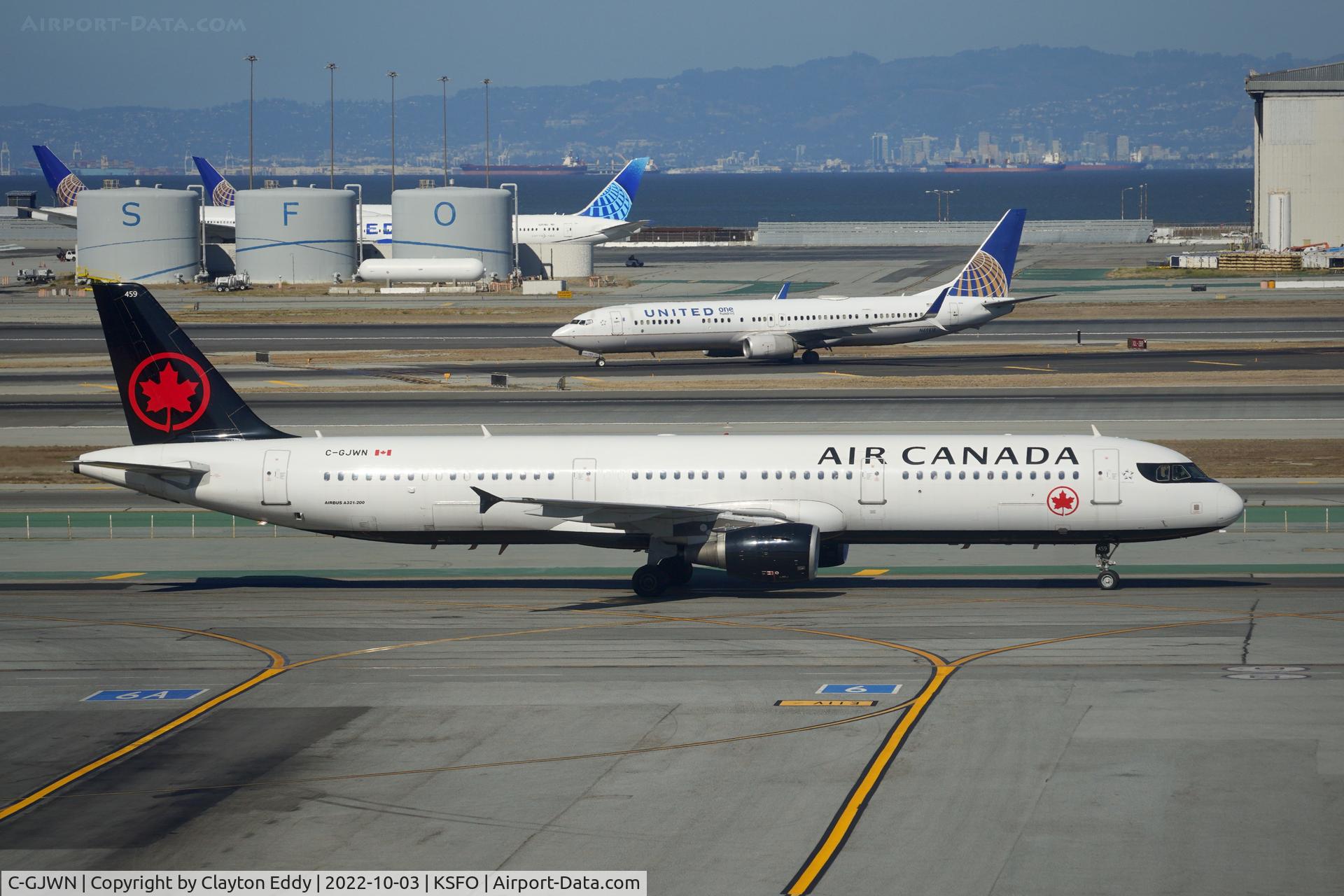 C-GJWN, 2002 Airbus A321-211 C/N 1783, SFO 2022.