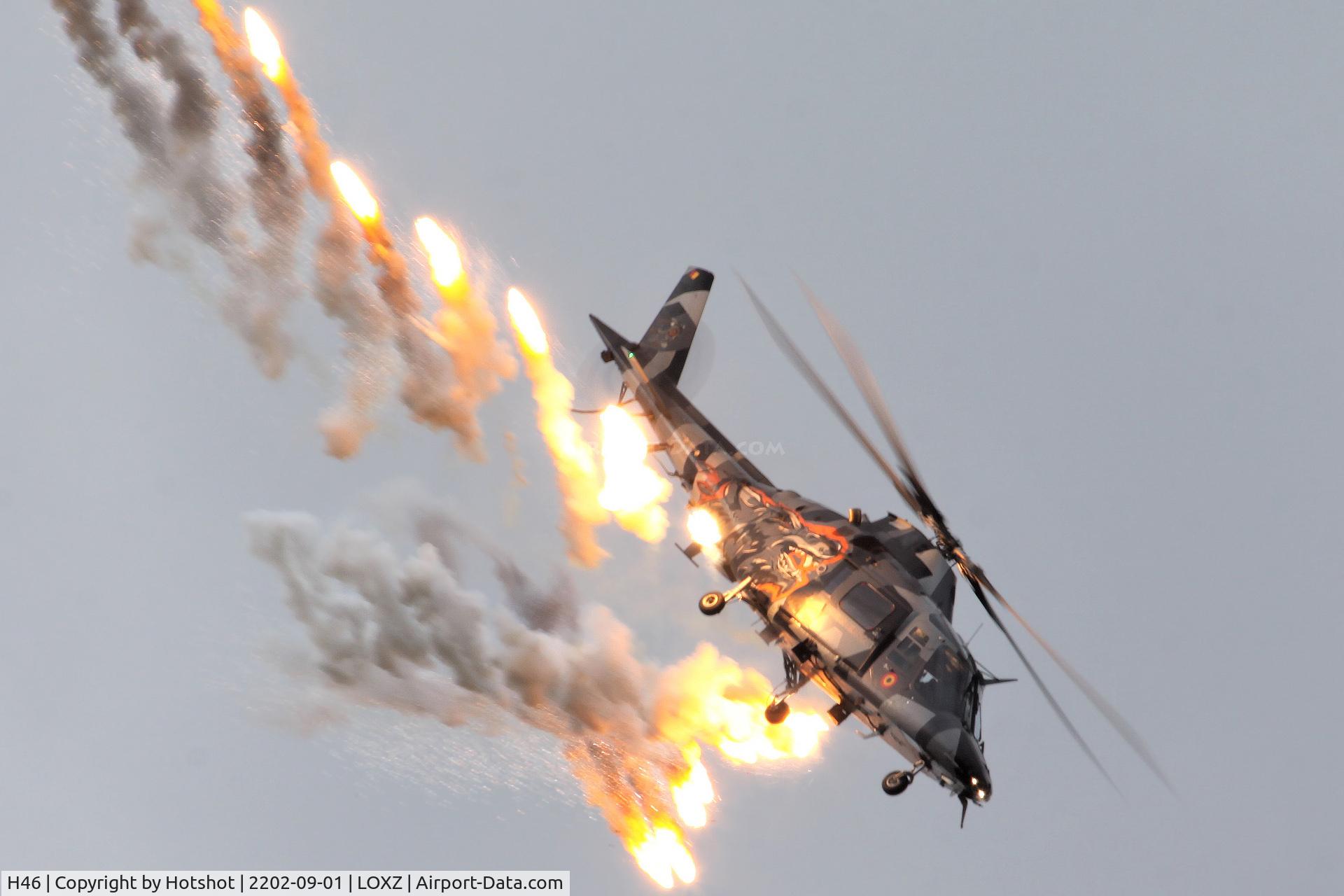 H46, Agusta A-109BA C/N 0300, Firing flares