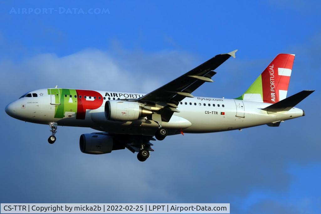 CS-TTR, 2002 Airbus A319-112 C/N 1756, Landing