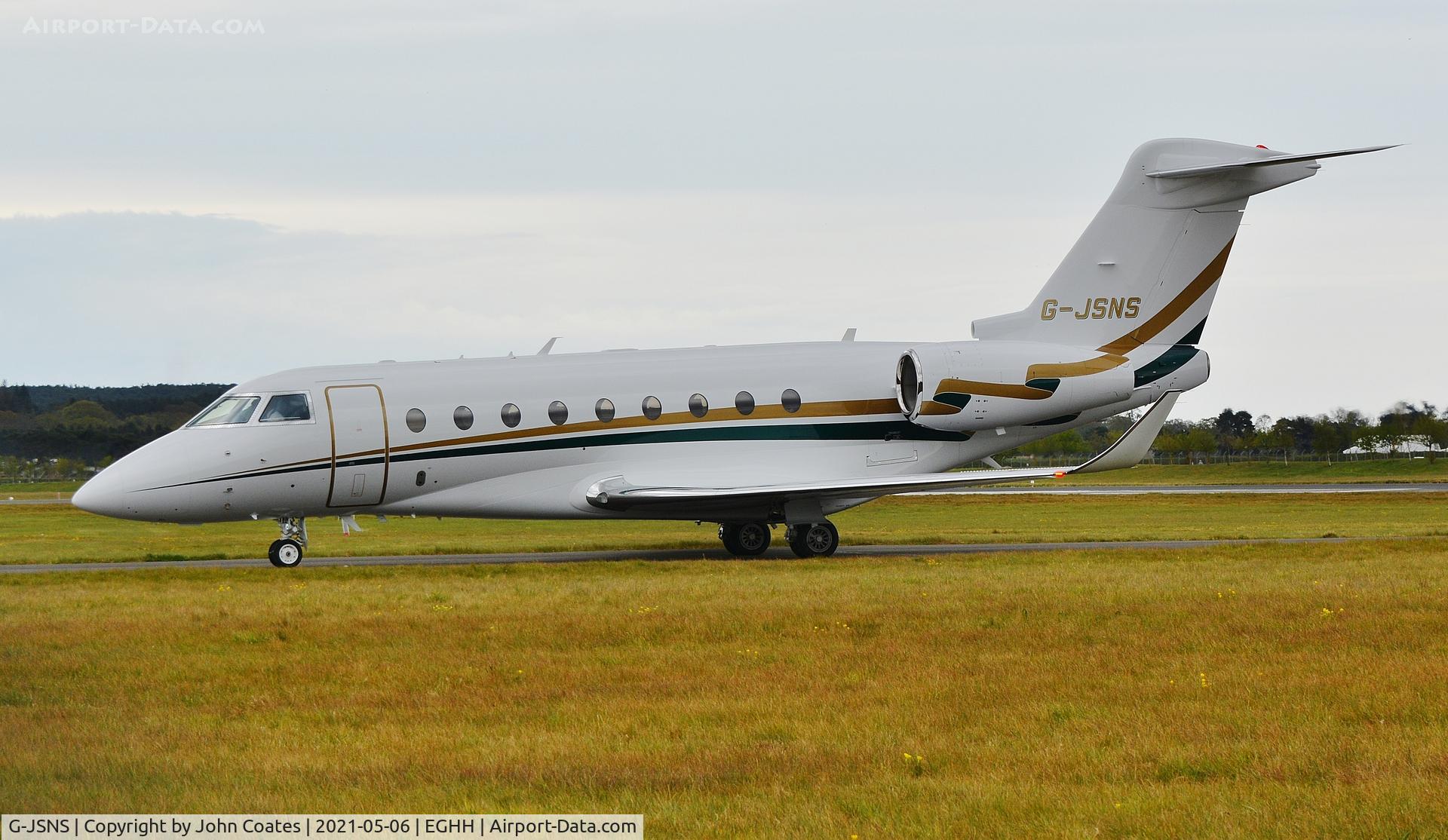 G-JSNS, 2020 Israel Aircraft Industries Gulfstream G280 C/N 2216, Taxiing on arrival