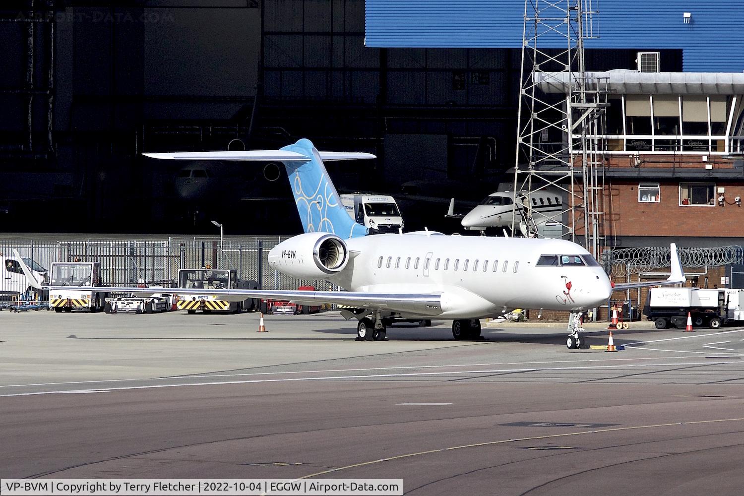 VP-BVM, , At Luton