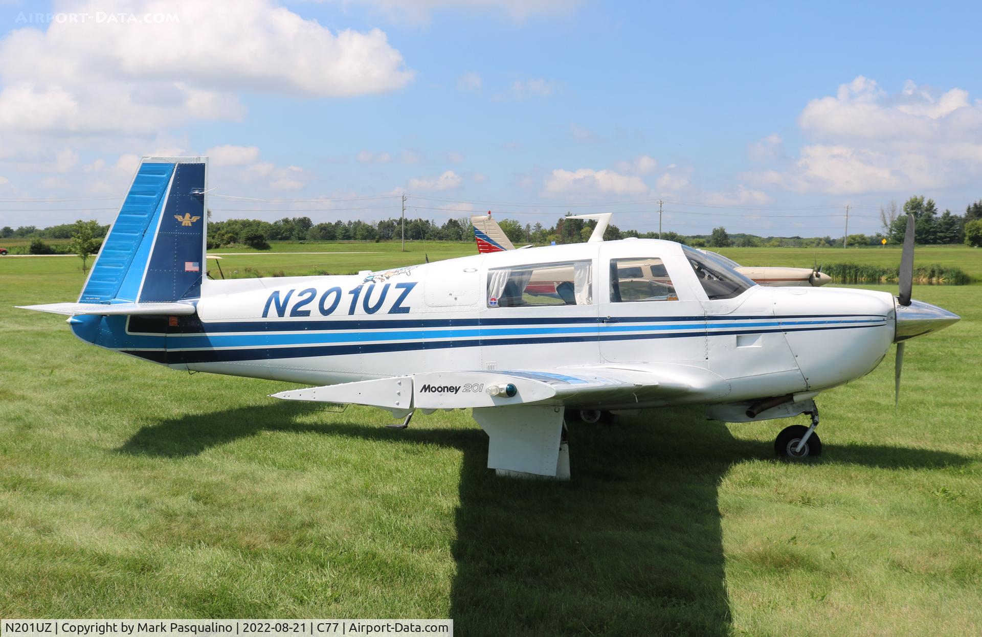 N201UZ, 1977 Mooney M20J 201 C/N 24-0393, Mooney M20J