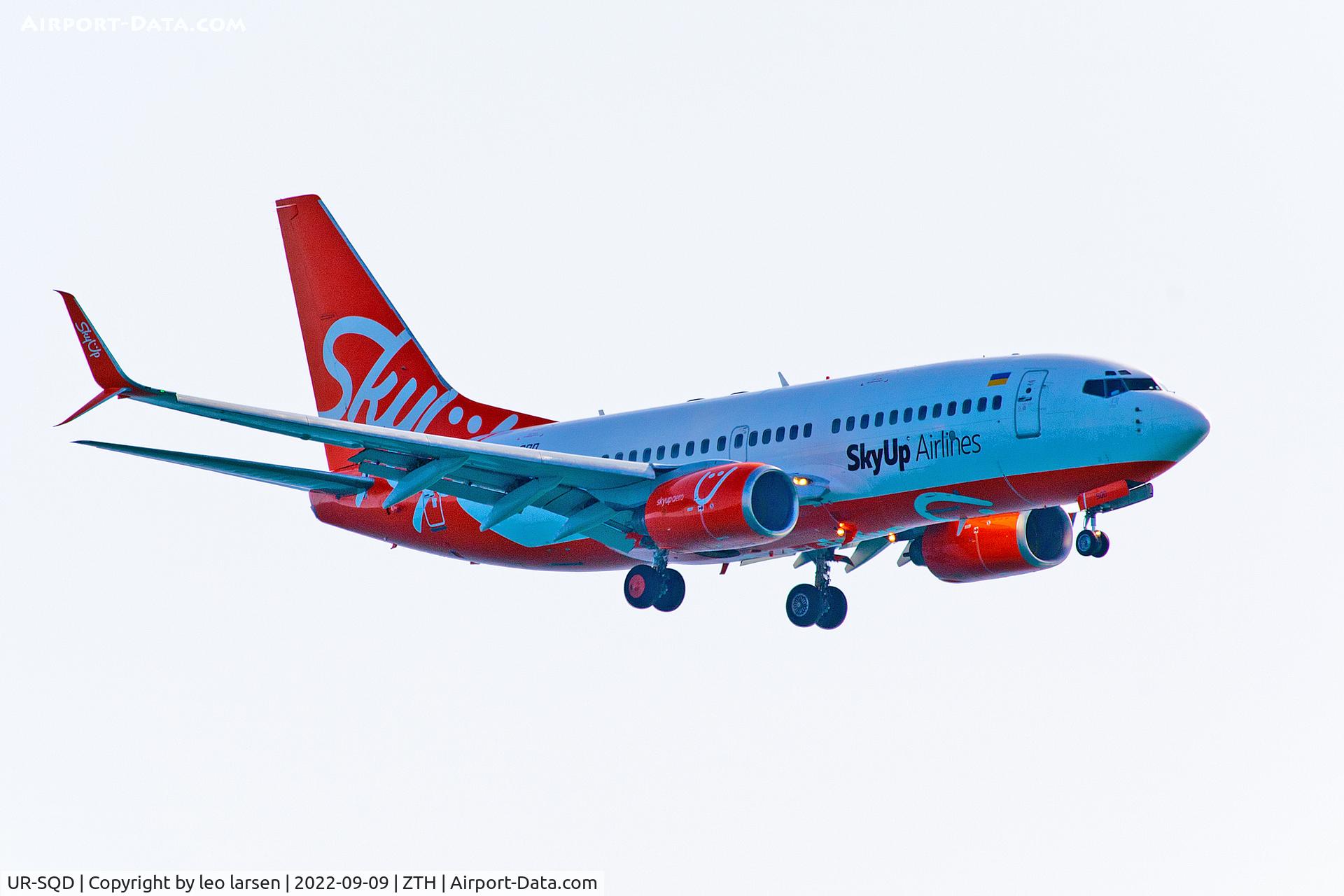 UR-SQD, 2002 Boeing 737-73V C/N 32413, Zakynthos 9.9.2022