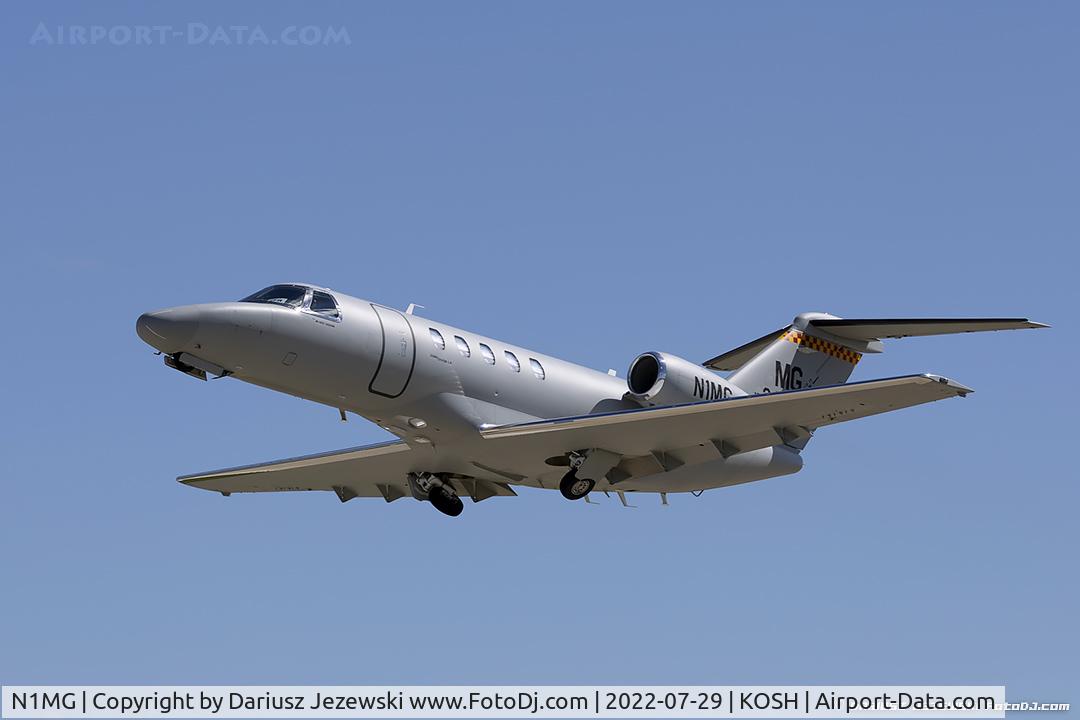 N1MG, 2017 Cessna 525C CitationJet CJ4 CitationJet CJ4 C/N 525C-0246, Cessna 525B CitationJet CJ3  C/N 525B0391, N1MG