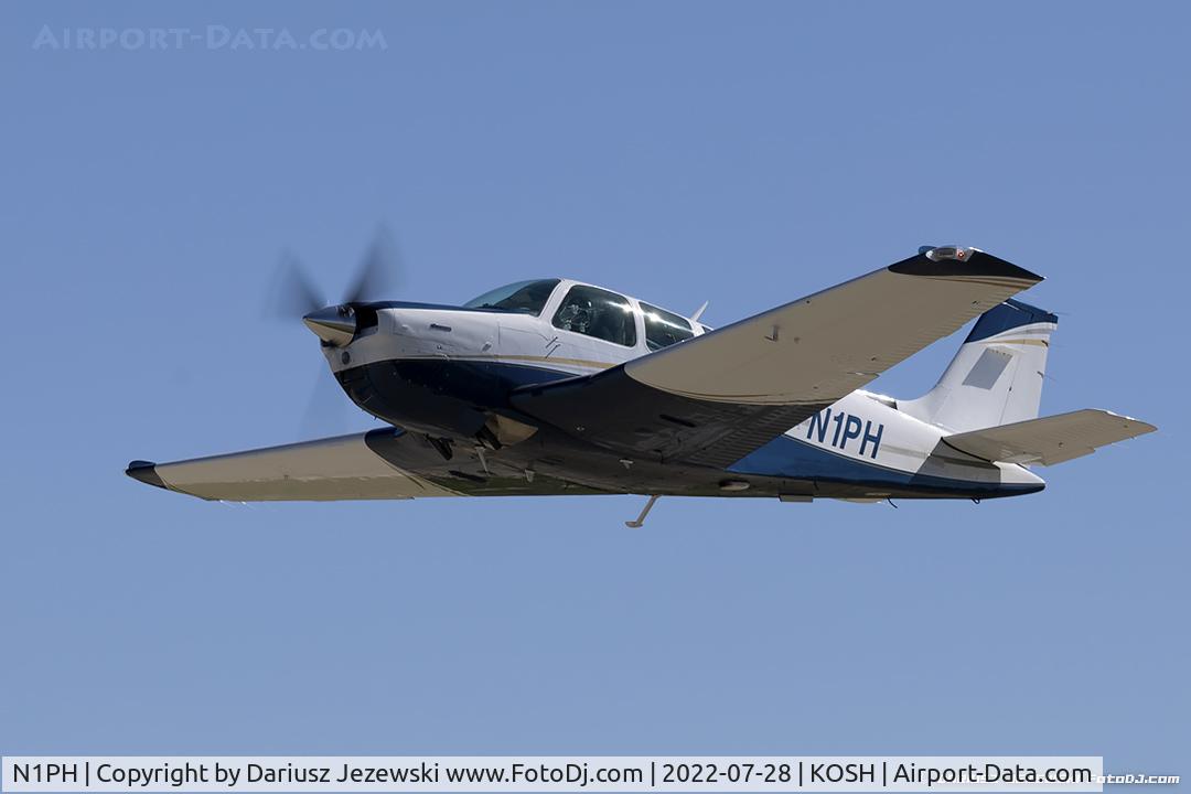 N1PH, 1983 Beech F33A Bonanza C/N CE-1018, Beech F33A Bonanza  C/N CE-1018 , N1PH