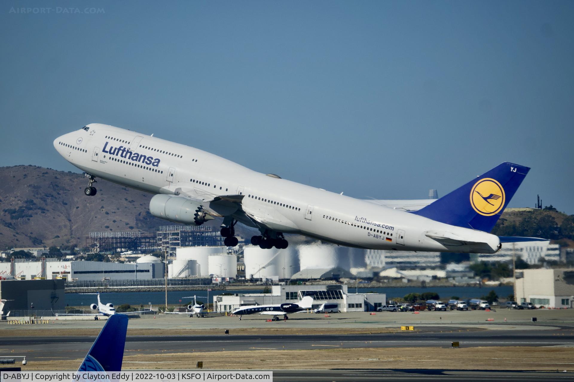 D-ABYJ, 2013 Boeing 747-830 C/N 37834, SFO 2022.
