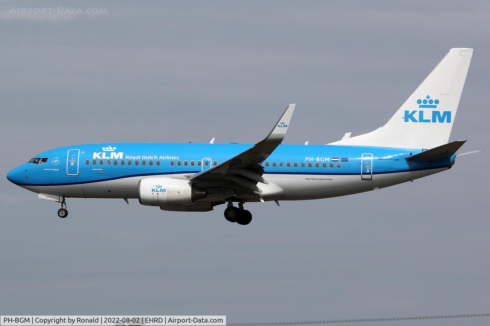 PH-BGM, 2011 Boeing 737-7K2 C/N 39255, at 16hoven