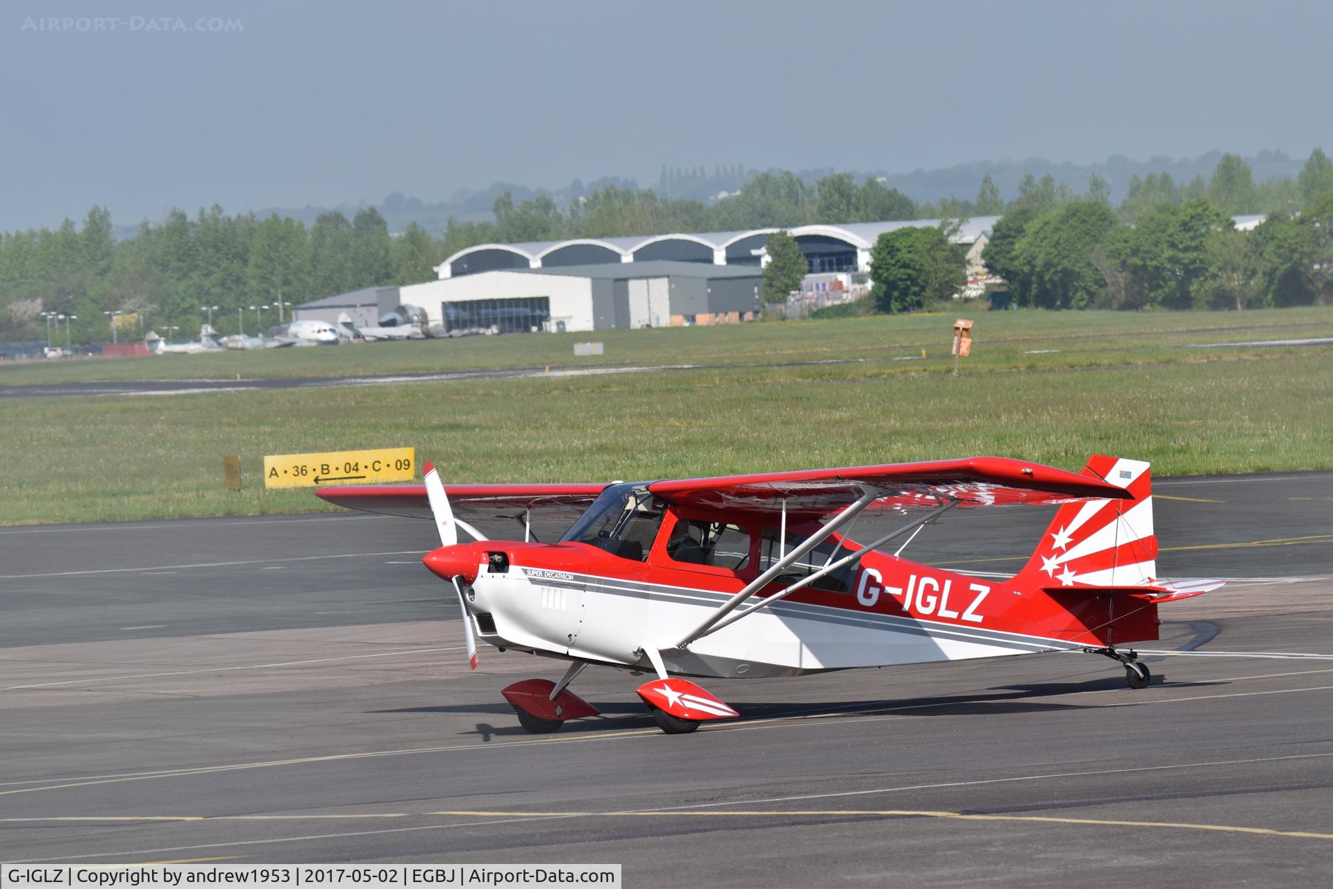 G-IGLZ, 2003 American Champion 8KCAB Super Decathlon C/N 914-2003, G-IGLZ at Gloucestershire Airport.