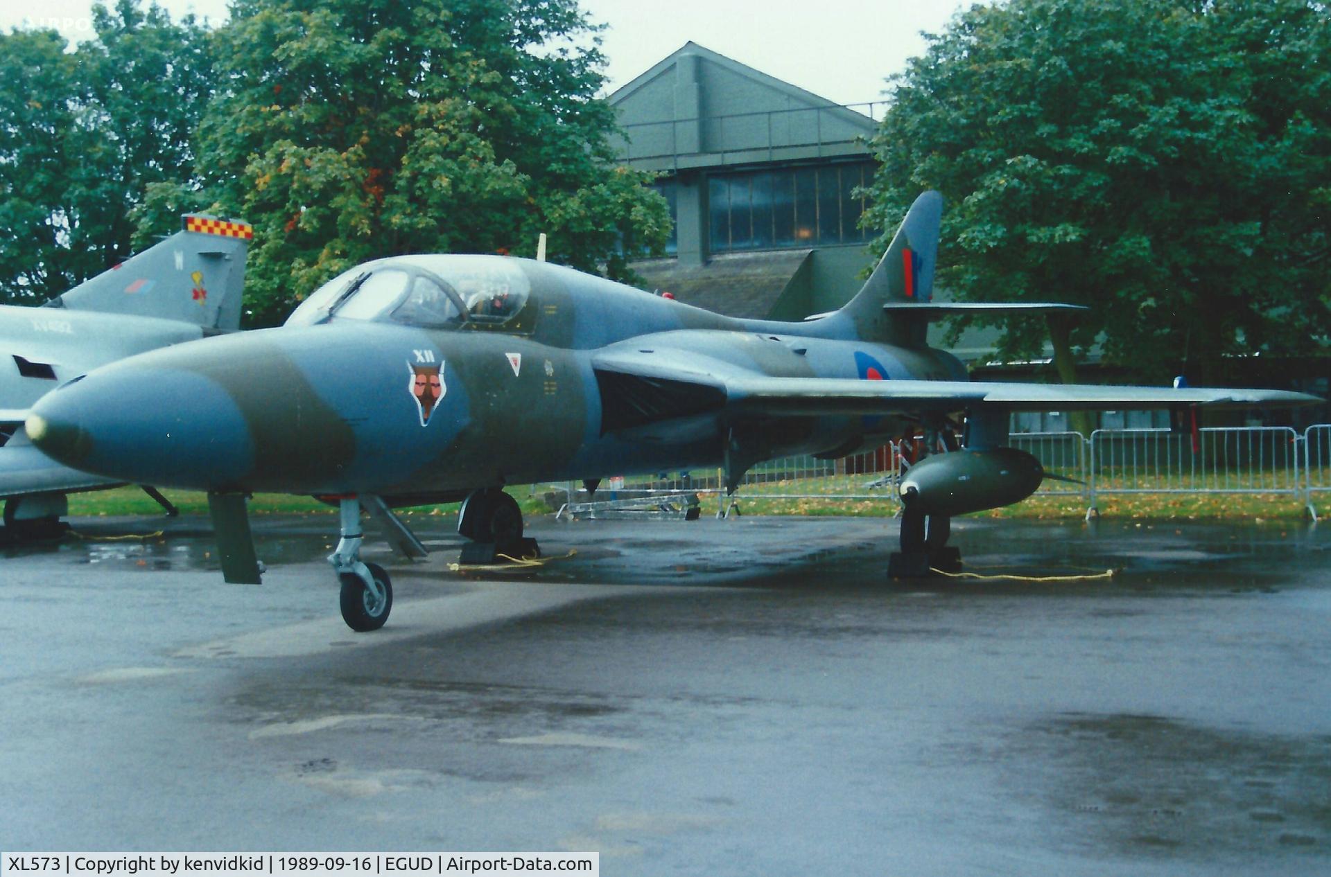 XL573, 1958 Hawker Hunter T.7 C/N HABL-003360, At the 1989 Abingdon air show.