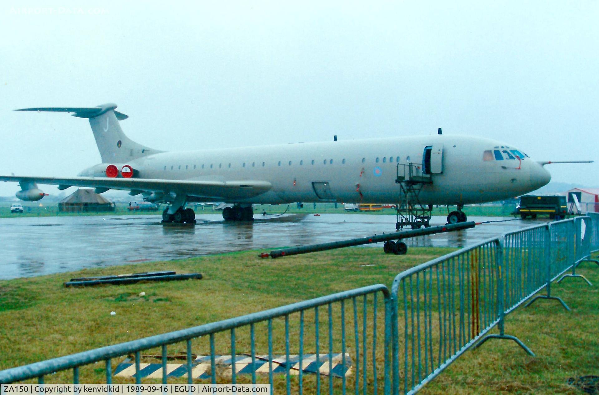 ZA150, Vickers VC10 K.3 C/N 885, At the 1989 Abingdon air show.