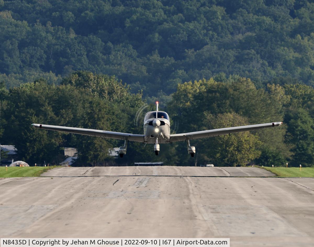 N8435D, 1981 Piper PA-28-181 Cherokee Archer II C/N 28-8290001, Departing Rwy 19 at Cincinnati West Airport, Harrison, Ohio, USA