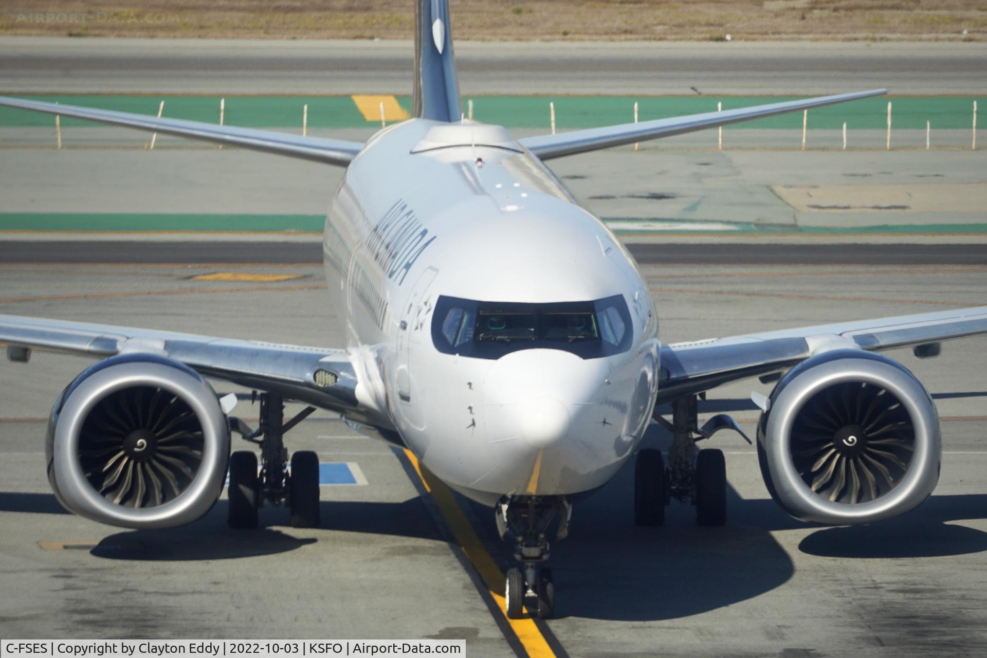 C-FSES, 2018 Boeing 737-8 MAX C/N 61213, SFO 2022.