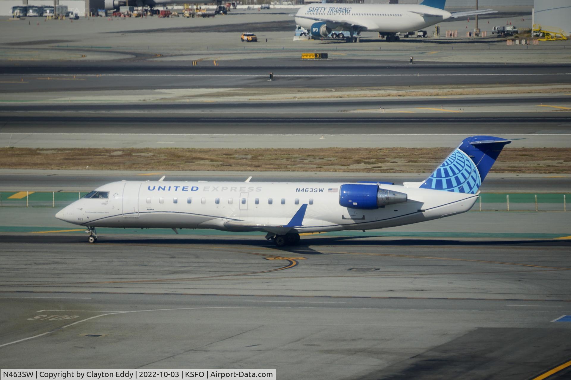 N463SW, 2003 Bombardier CRJ-200LR (CL-600-2B19) C/N 7820, SFO 2022.
