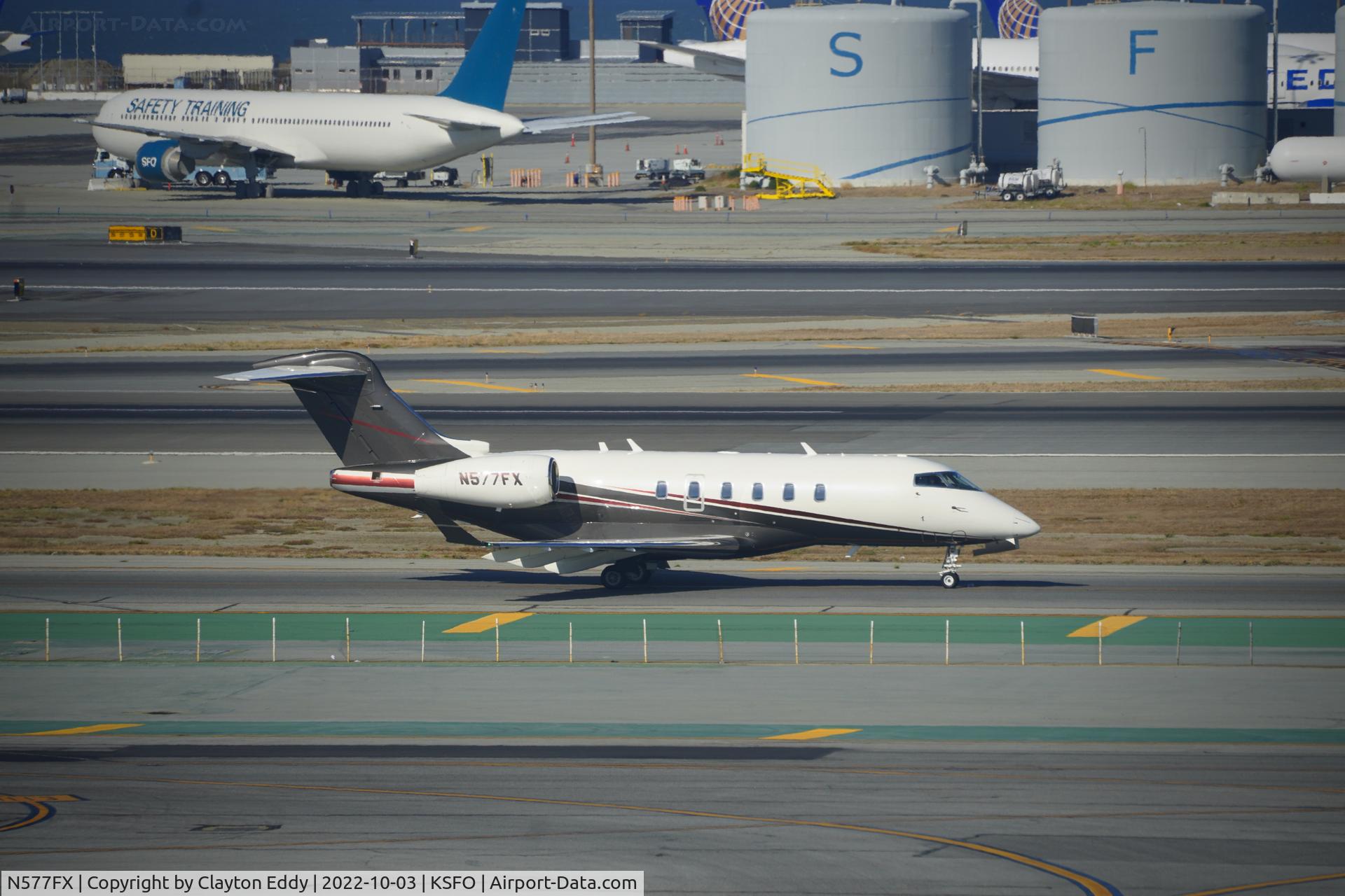 N577FX, 2020 Bombardier Challenger 350 (BD-100-1A10) C/N 20865, SFO 2022.