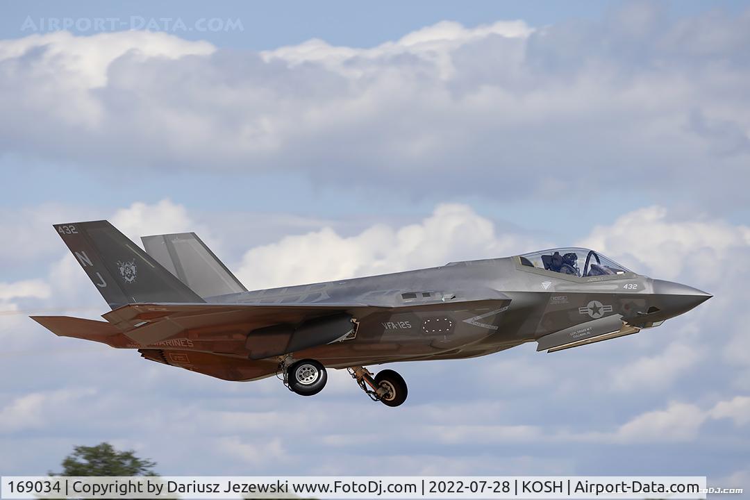169034, Lockheed Martin F-35C Lightning II C/N CF-22, F-35C Lightning II 169034 NJ-432 from VFA-125 