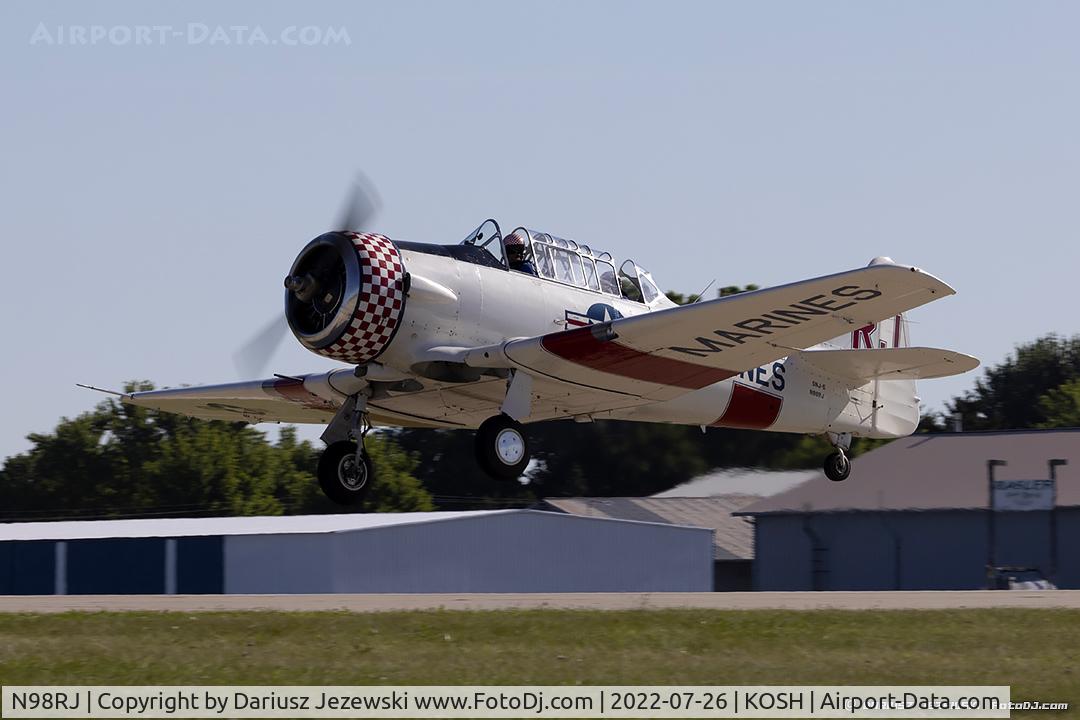 N98RJ, 1944 North American SNJ-5C Texan Texan C/N 88-17960, North American SNJ-5C Texan  C/N 90752, N98RJ