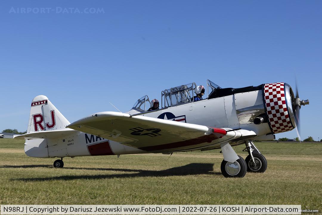 N98RJ, 1944 North American SNJ-5C Texan Texan C/N 88-17960, North American SNJ-5C Texan  C/N 90752, N98RJ