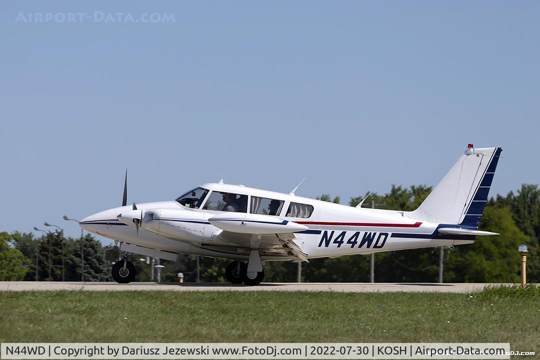N44WD, 1969 Piper PA-30 Twin Comanche Twin Comanche C/N 30-1860, Piper PA-30 Twin Comanche  C/N 30-1860, N44WD
