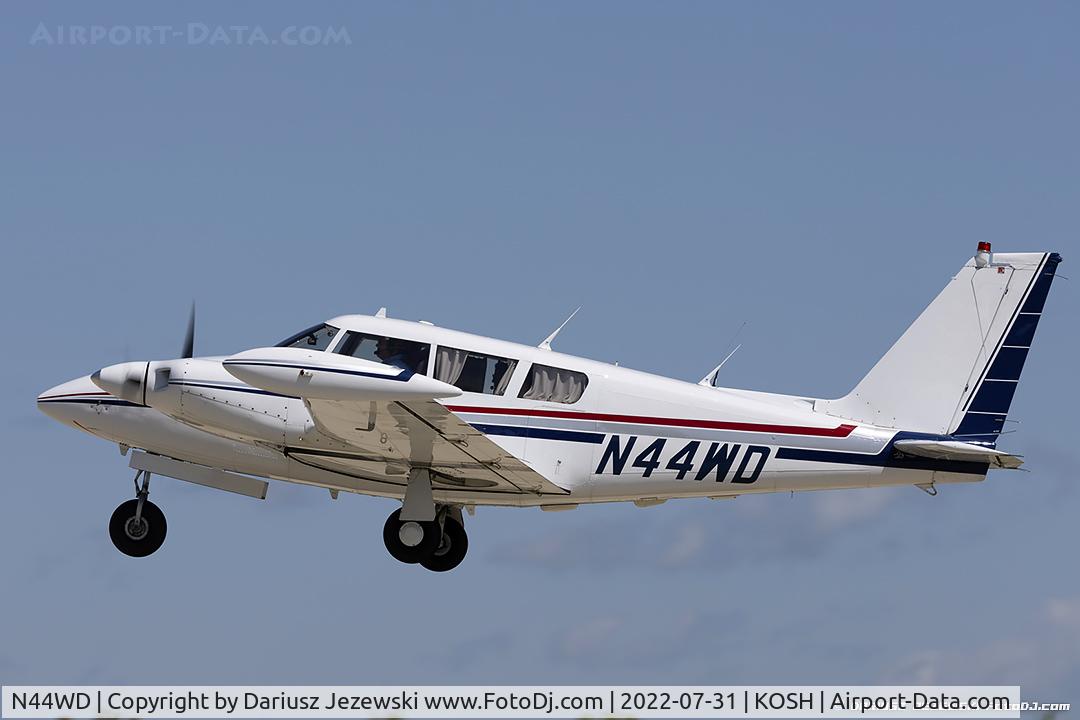 N44WD, 1969 Piper PA-30 Twin Comanche Twin Comanche C/N 30-1860, Piper PA-30 Twin Comanche  C/N 30-1860, N44WD