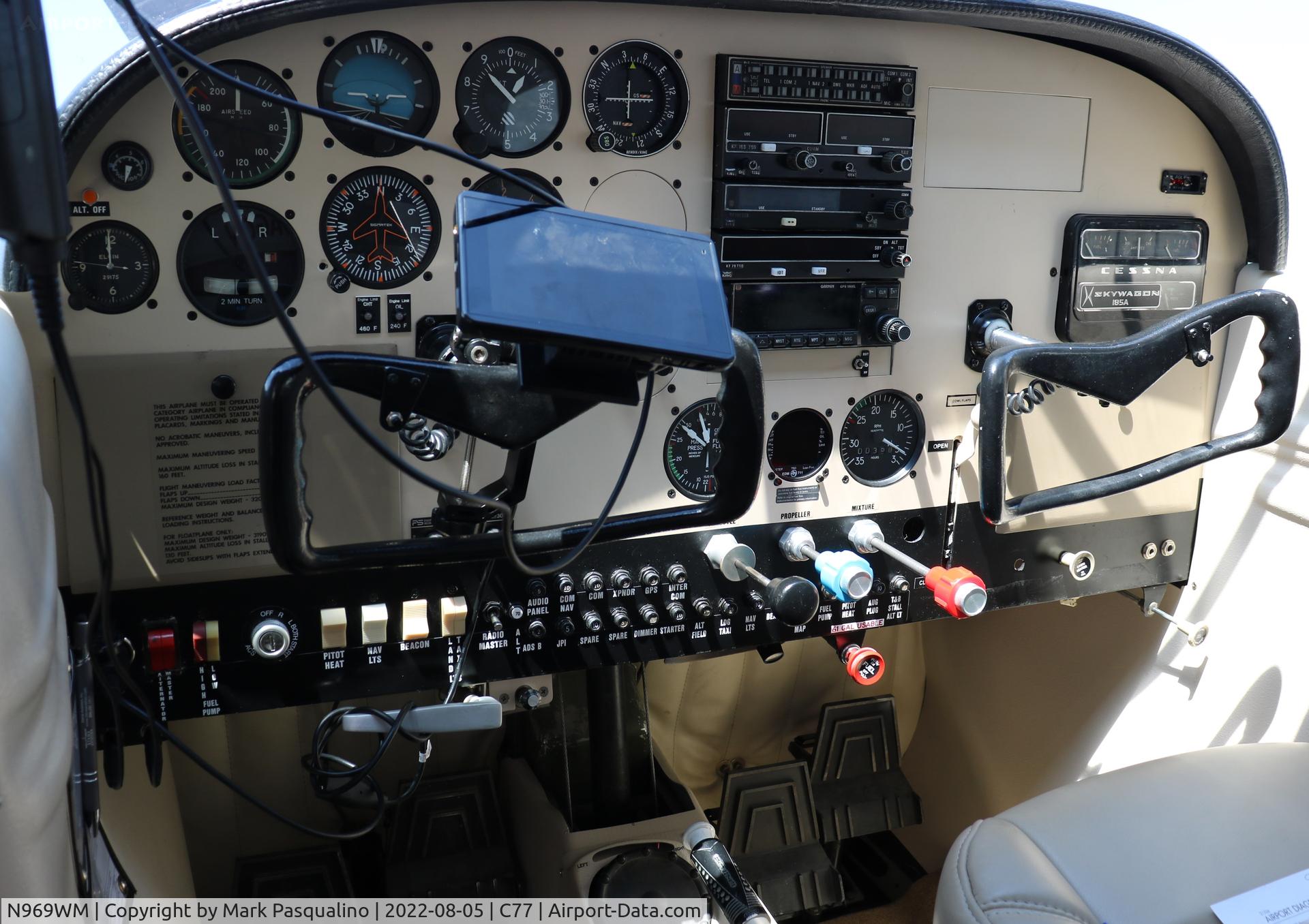 N969WM, Cessna 185A Skywagon C/N 1850506, Cessna 185A
