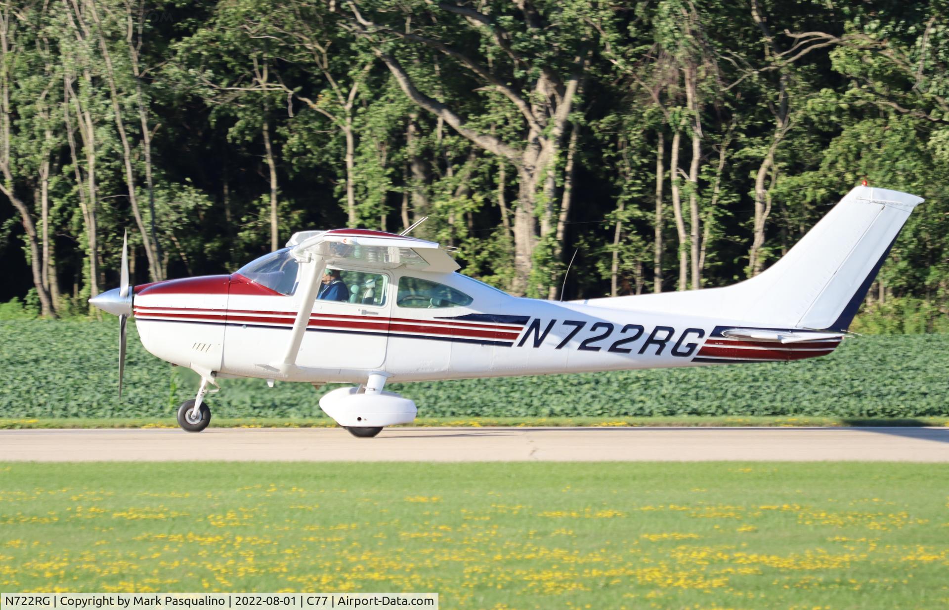 N722RG, 1981 Cessna 182R Skylane C/N 18268099, Cessna 182R